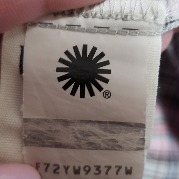 Ugg Raven Flannel  Pajama Set Large - Picture 10 of 10